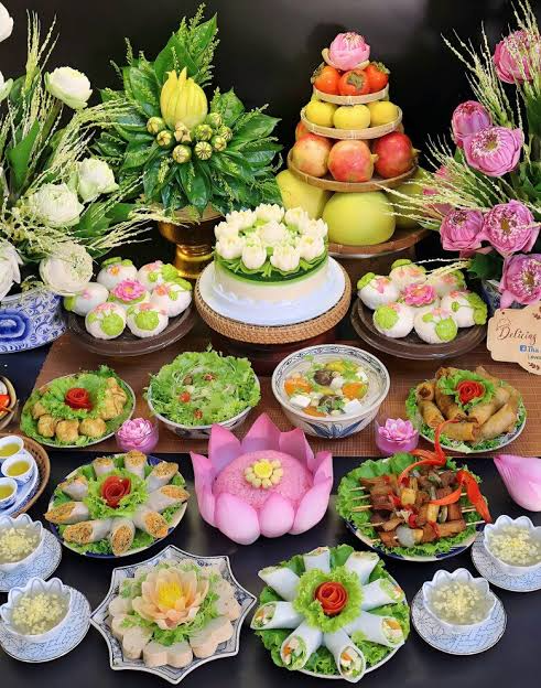 The vegetarian Vu Lan tray